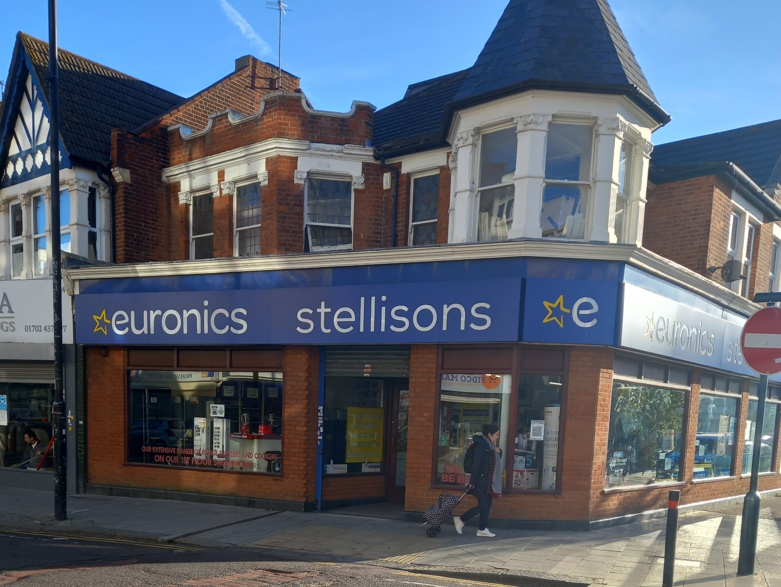 https://www.stellisonselectrical.co.uk/media/Westcliff_2_zoom.jpg